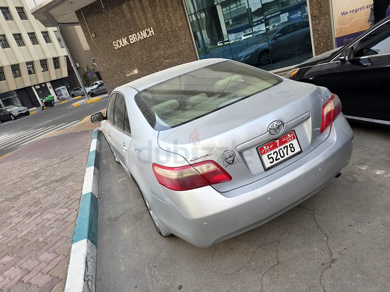 تويوتا كامري سيارة موثوقة63147211488769112