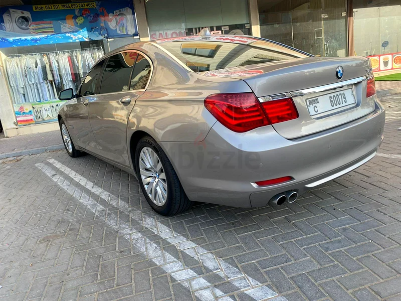 بي ام دبليو نظيف جدا63160610303235111