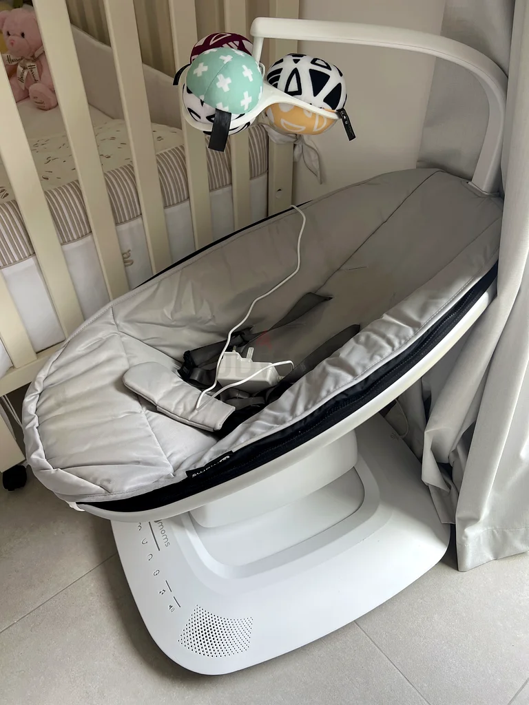 4MOMS electric automatic Comfortable Baby Rocker with Musical Features63204257492226111