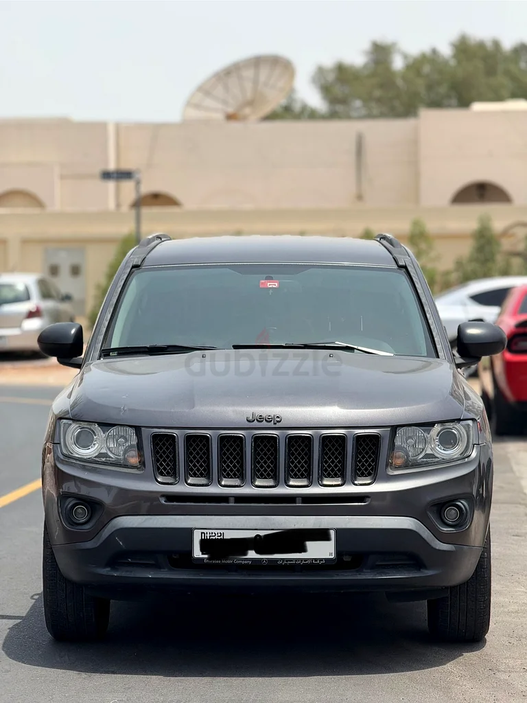 Jeep compass 2015 model for sale AED 1700063139710879234111