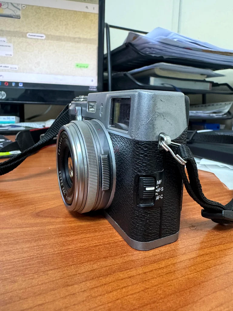 التقط لحظاتك مع كاميرا Fujifilm X100S - كاميرا كلاسيكية قديمة الطراز!63235114205571113
