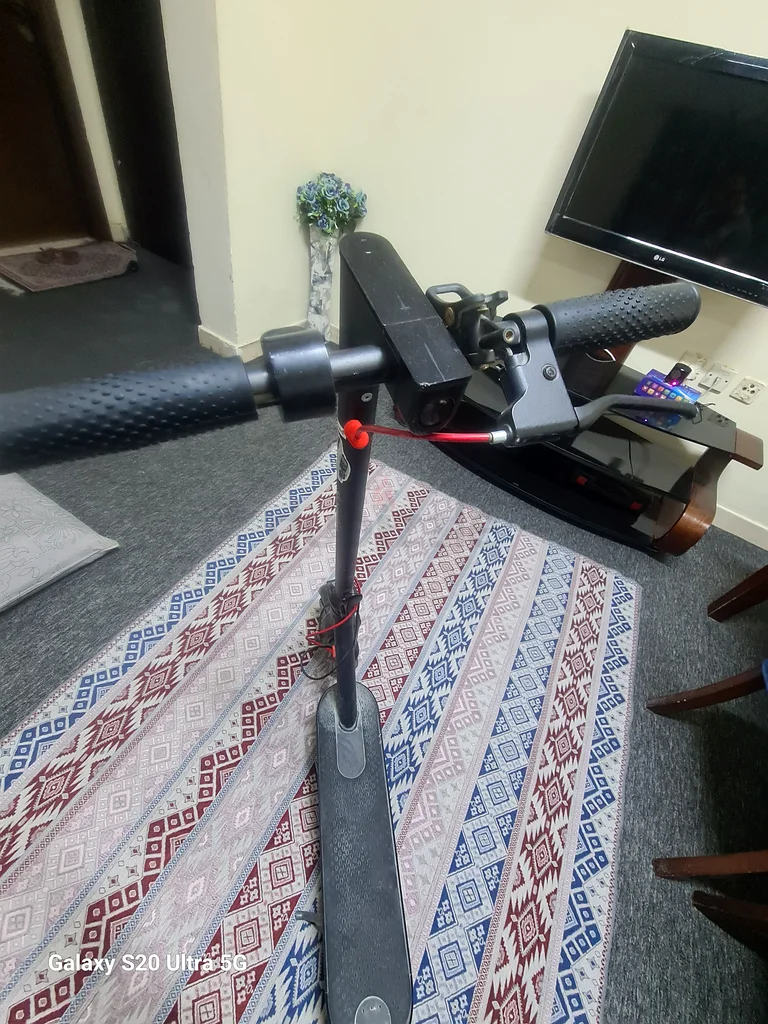High-Performance Electric Scooter with Display63169936658051114