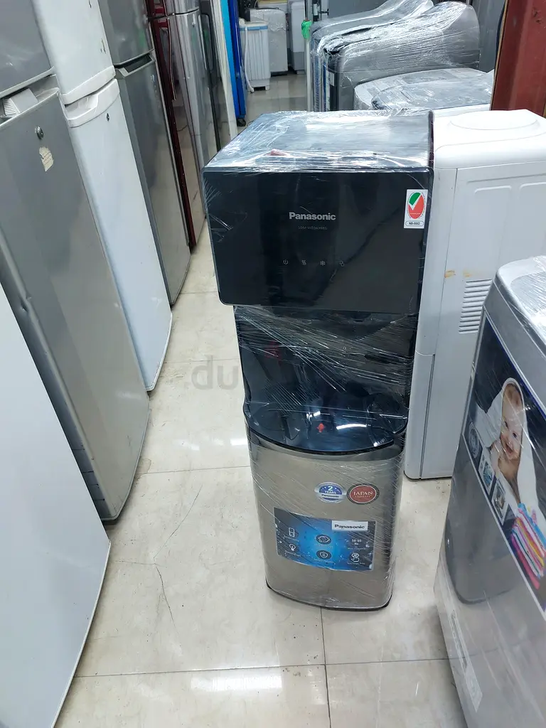 Water dispenser63247244877571110