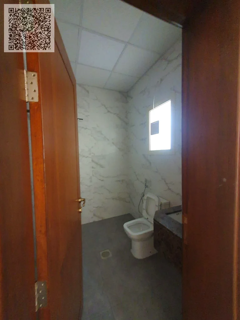 Luxurious Villa With A Very Big Spacious , Greet Location, Central AC+ Split AC, Excellent Location63256058080513113