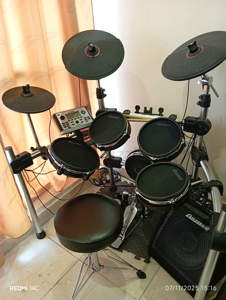 Learn any instrument  Guitar, Piano, Violin Drums63438163683715112
