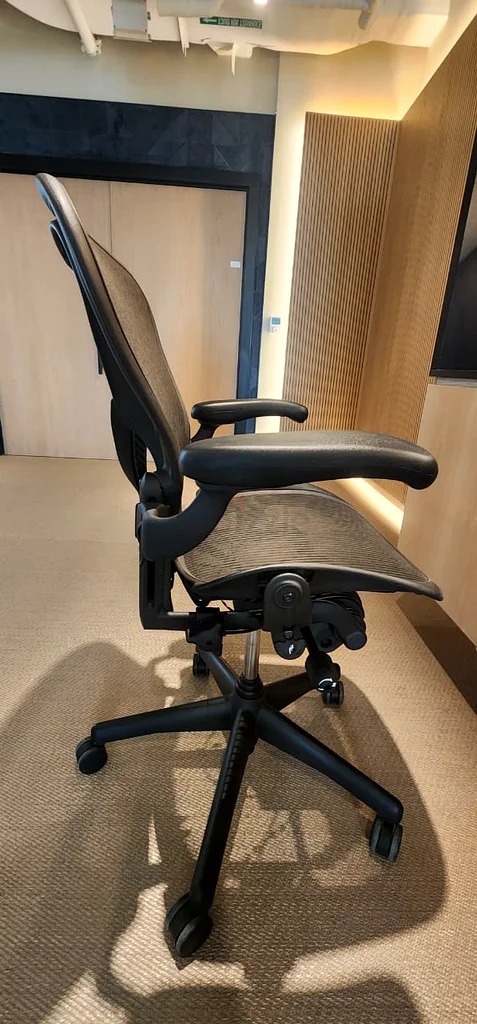 I’m selling Herman Miller office chair available63179861655042112