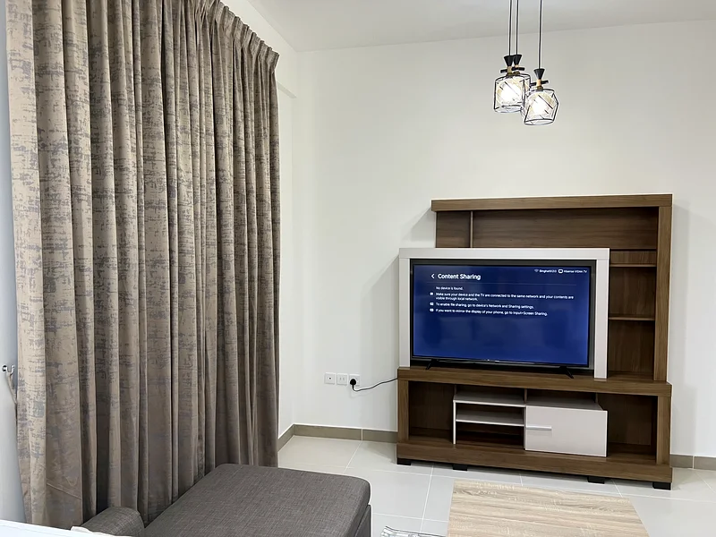 شقة بغرفتي نوم مفروشة بالكامل ومستعملة لمرة واحدة | قريبة من المترو | إطلالة على الجسر | إطلالة على وسط المدينة63830257779201111