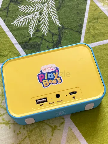 Fisher-Price Play Bees Music Box - Sweet Melodies for Your Baby