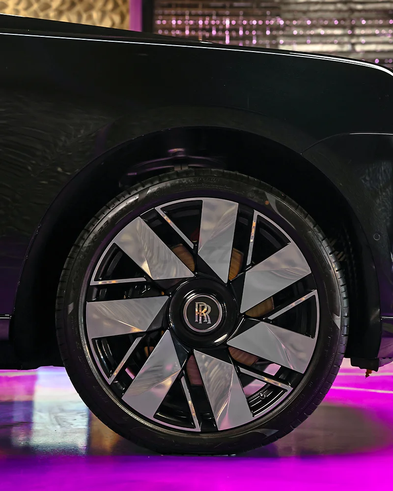 ROLLS-ROYCE CULLINAN - 2025 - EUROPE63154620196482111