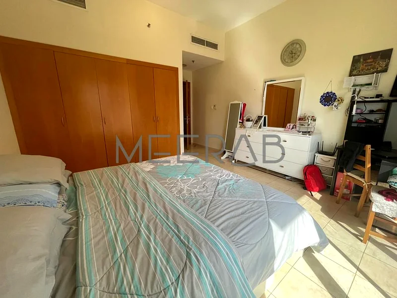 Vacant | Spacious  | 2 BHK Apartment63978244331265111