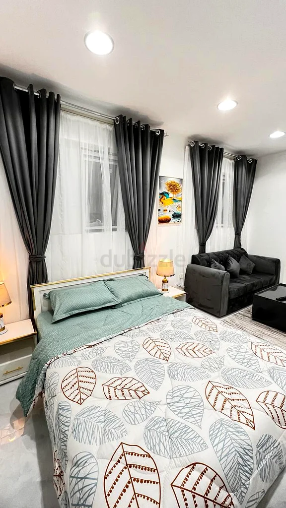 Furnished Studio in Al Jimi area in Al Ain63219325201409111