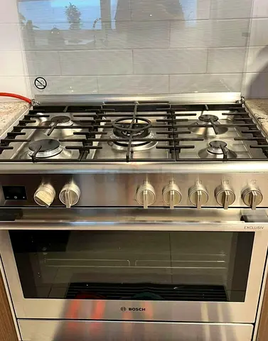 Bosch 90x60cm Top Gas and Electric Oven Cooker Stove HSB738357M
