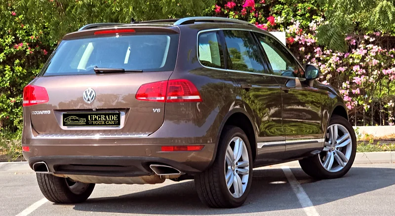 Like New Top Of The Range Volkswagen Touareg R-Line GCC Specs Full Service History 1st Owner63177102830977114
