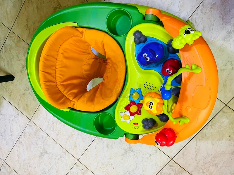 Chicoo baby walker63204256543107112