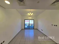 Modern| Spacious| Prime location| Vacant