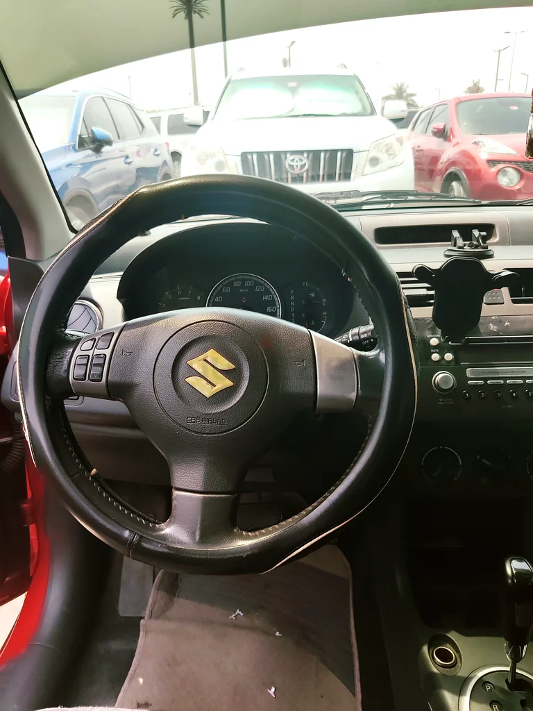 سوبارو سويفت 2009 بسعر 9500 درهم63135974027778112