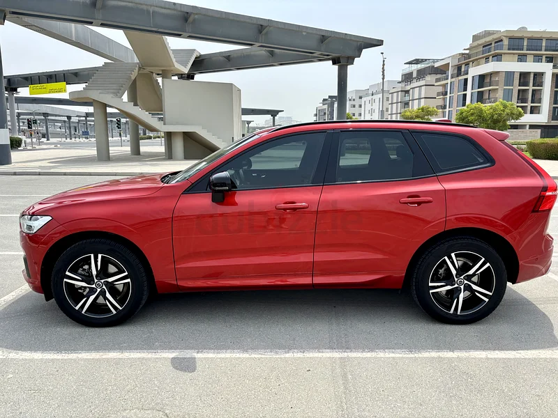 Sporty and safe Volvo | 316 hp | Full service history | GCC specs | No Accidents | Original paint63221824509058112