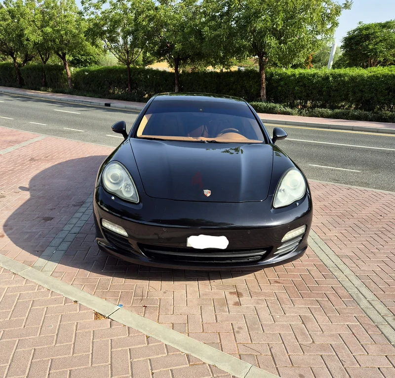 بورش باناميرا سوداء V663233587311362113