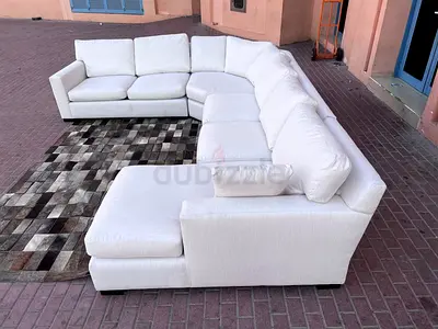 Great Condition CrateBarrel Axis feather filled U-SHAPE Sofa beige