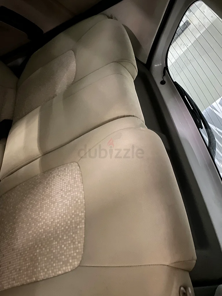Hyundai i10 An economical car 1.2L63171299006467112