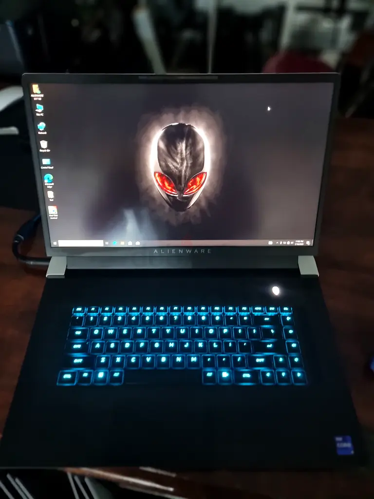 Alienware63255525517187111