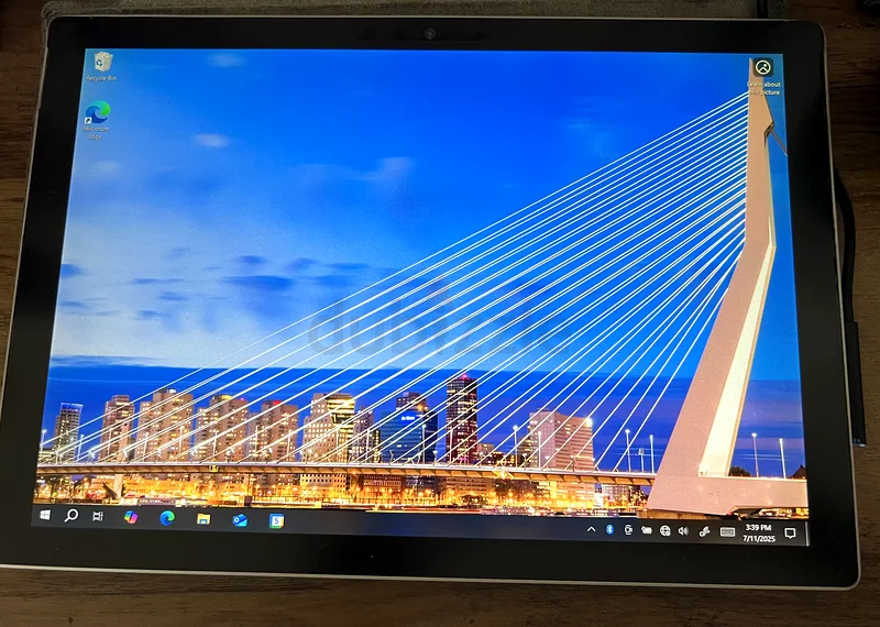 Microsoft Surface Pro 5 for sale | i5 | 8GB RAM | 128GB SSD – with Keyboard + Charger63257636064898111