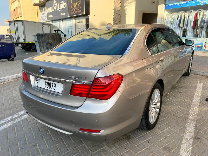 بي ام دبليو نظيف جدا63160610303235114
