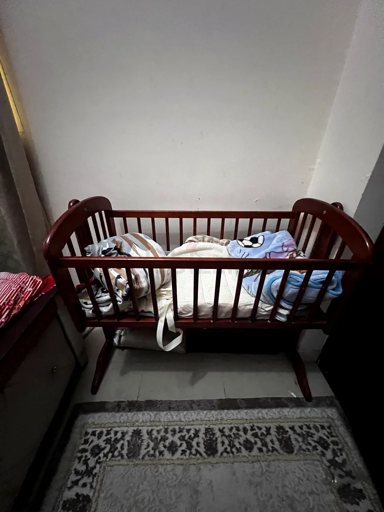 Charming Wooden Baby Bassinet for Sale!63204265721217111