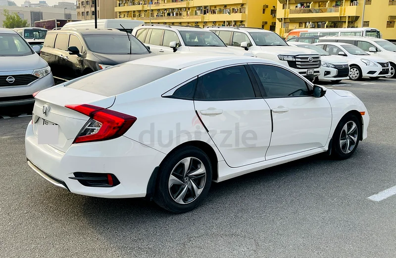 2019 Honda Civic | Family Use Car | AED 33,500(Direct From Owner)63173487739266112