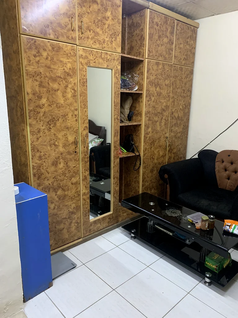 Independent furnished master studio with kitchen63143963204738111