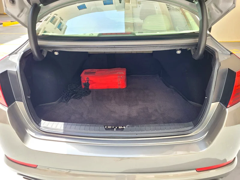 KIA Optima 2012 Model in good condition63152752806147111