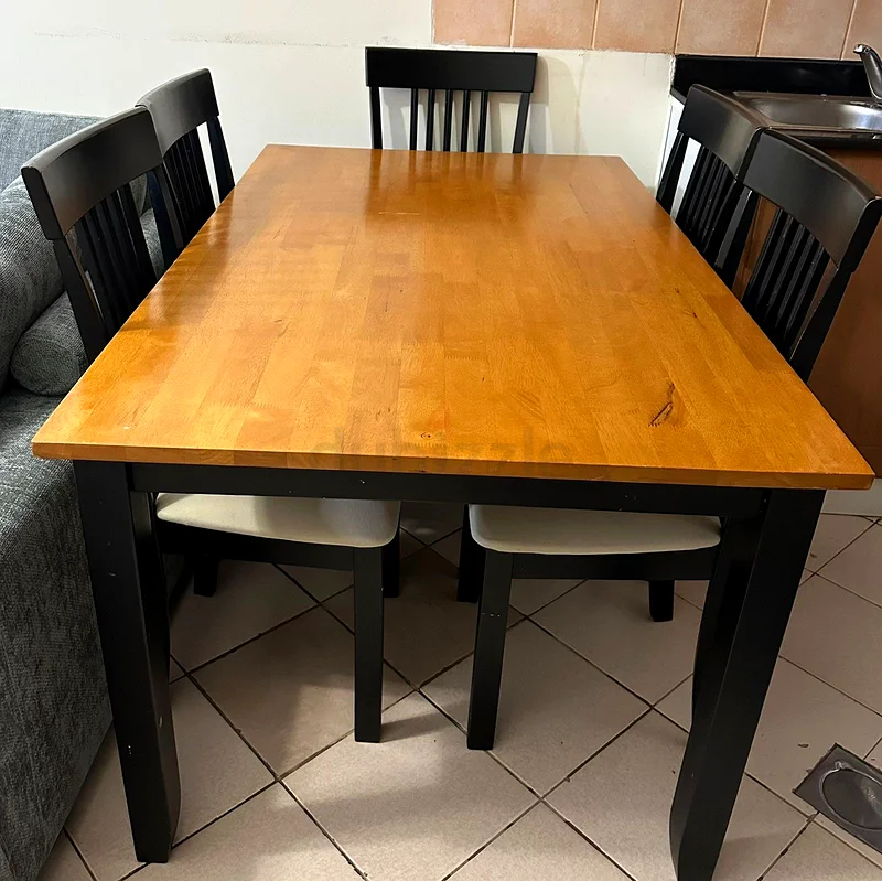 مجموعة طاولة طعام أنيقة لمنزلك!63179863778435111