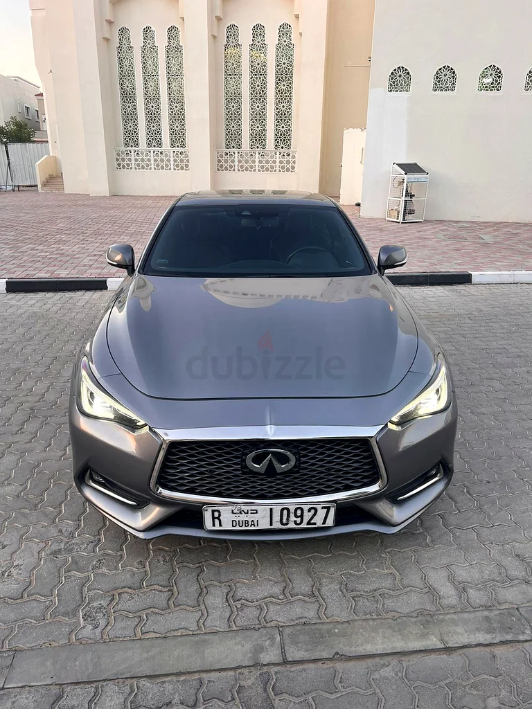 Infiniti q60 gcc lady driven63155091253378113