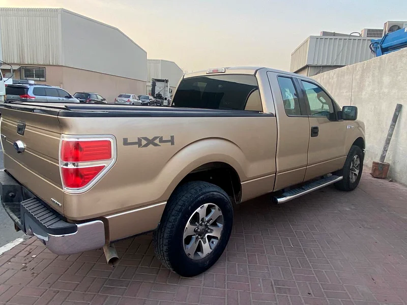 فورد إف 150 جي سي سي 2014 V8 بحالة جيدة جدًا وخالية من الحوادث63227775110274114