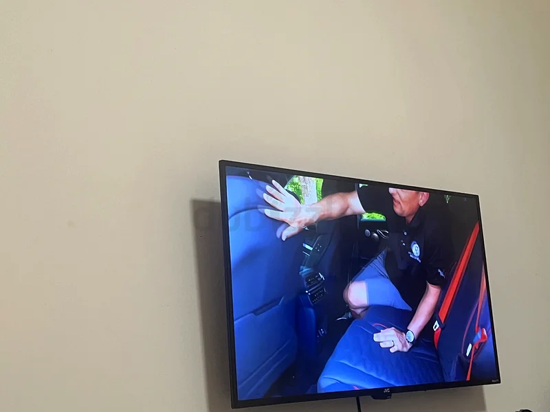 JVC UHD 4K63165715010435111