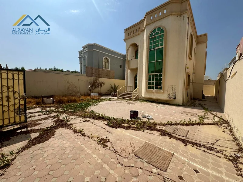 Classic villa, completely renovated, prime location and spacious areas63878080835073111