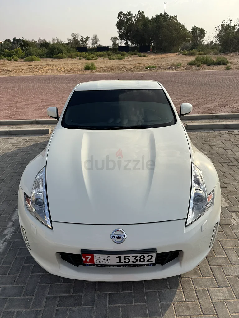 Nissan 370Z 201463138274639618111