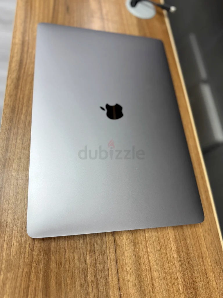 MacBook Pro 2019 16’’ i9/64/1TB 4GB Graphic Card63263510245249111