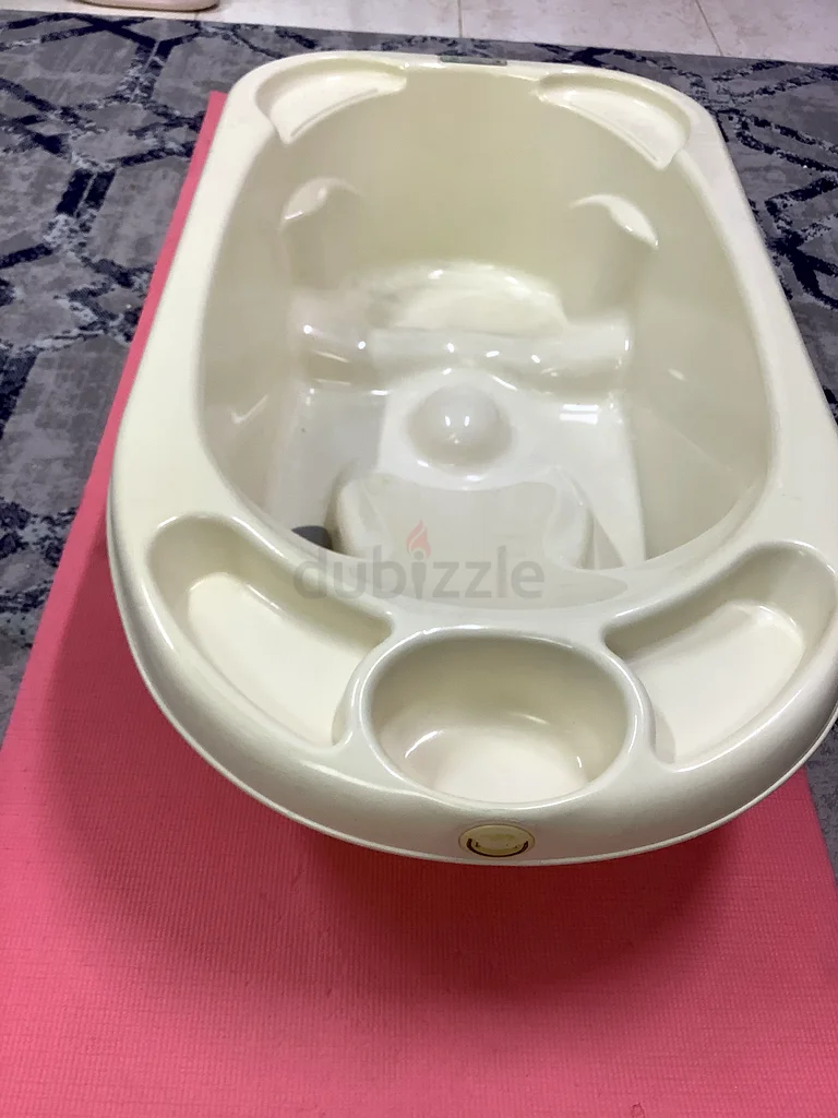Essential Baby Bathtub for Safe Bathing63226785254401111