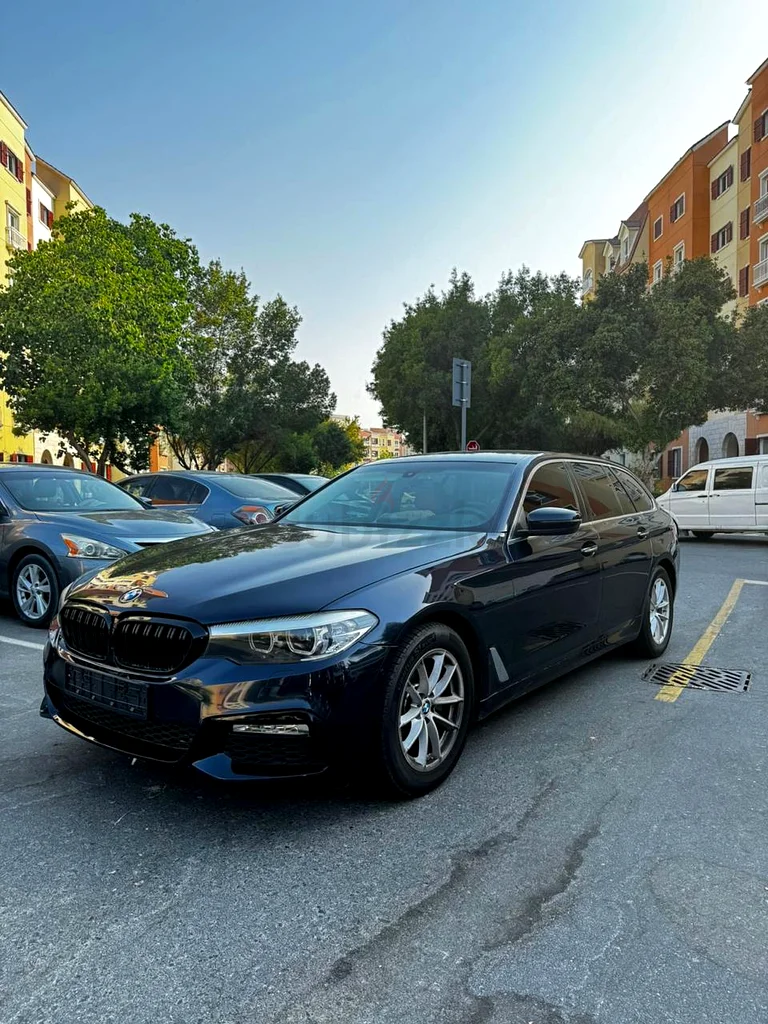 BMW 520i GCC 201963142584301698111