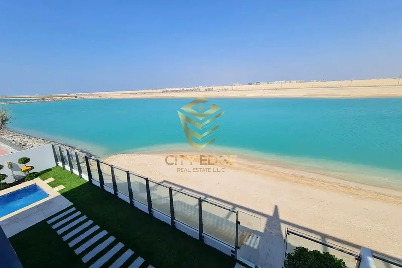 4 BR TH CORNER \Resort-style \ACCESS TO BEACH63204820920449113