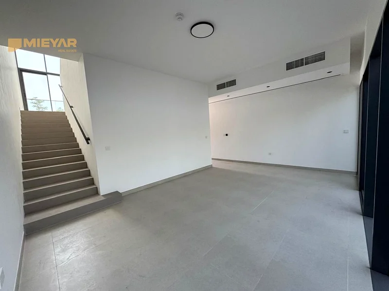 Spacious area. luxury villa . Single Row . Brand new63157888134914114