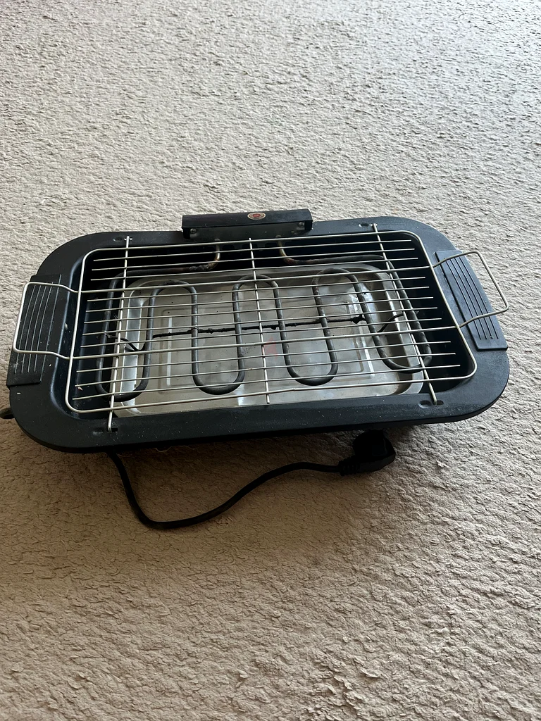 Sizzling Heat: Electric Indoor BBQ Grill for Perfectly Cooked Meals!63167587308547112