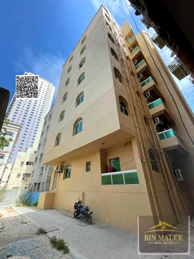 G+6 COMMERCIAL BUILDING  // FOR SALE VERY CLOSE TO AJMAN CORNISH // GOOD INCOME // PRIME LOCATION63195082267010113