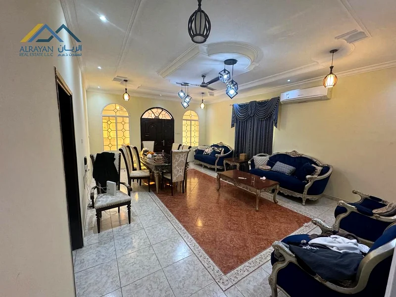 موقع مميز * صيانة كاملة مع مكيفات * مساحة واسعة63879425092225113