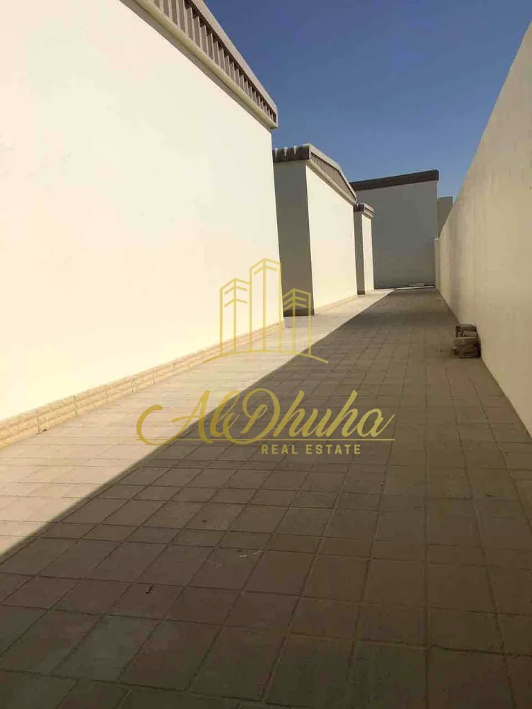 للإيجار في الشارقة، منطقة السجا، موقع مميز63300820039937111