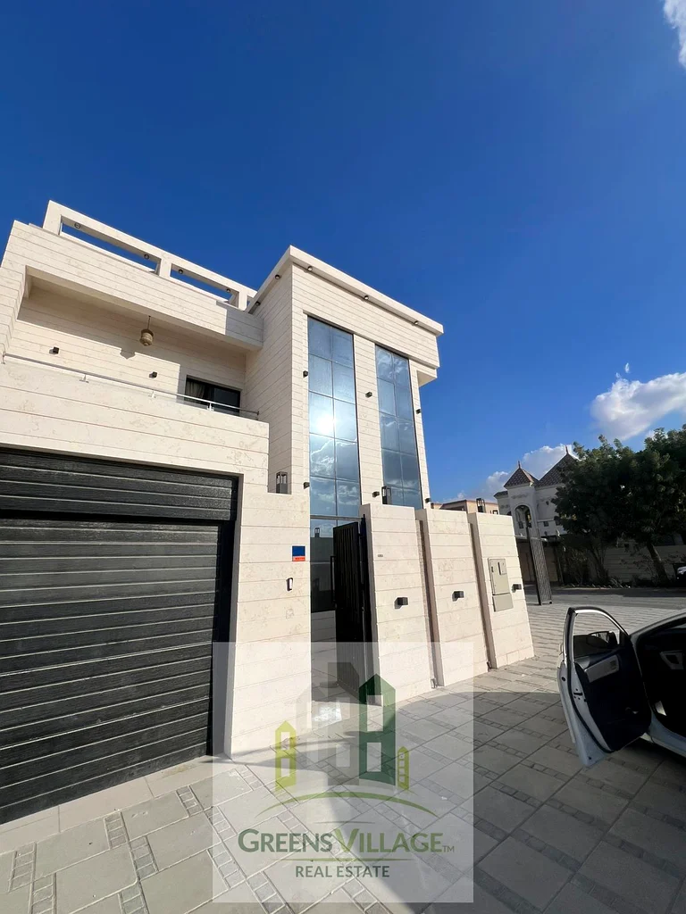 فيلا ركنية فاخرة | تصميم مذهل | 5 غرف نوم | مفروشة بالكامل | المويهات | عجمان.63869060552706110