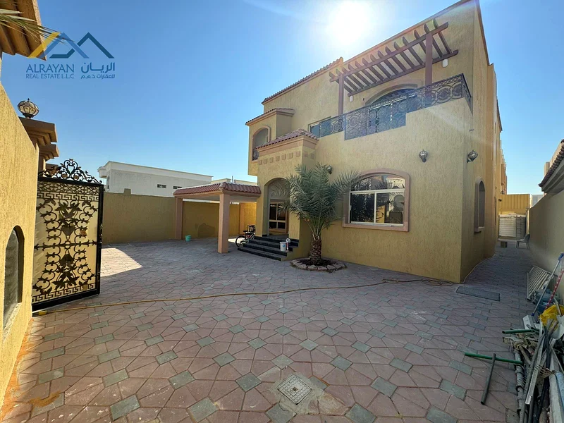 Luxurious villa with a large building area * Very distinguished location * 15-meter setback * Freehold without down payment63869060544771113