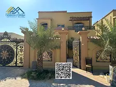 Luxurious villa with a large building area * Very distinguished location * 15-meter setback * Freeho