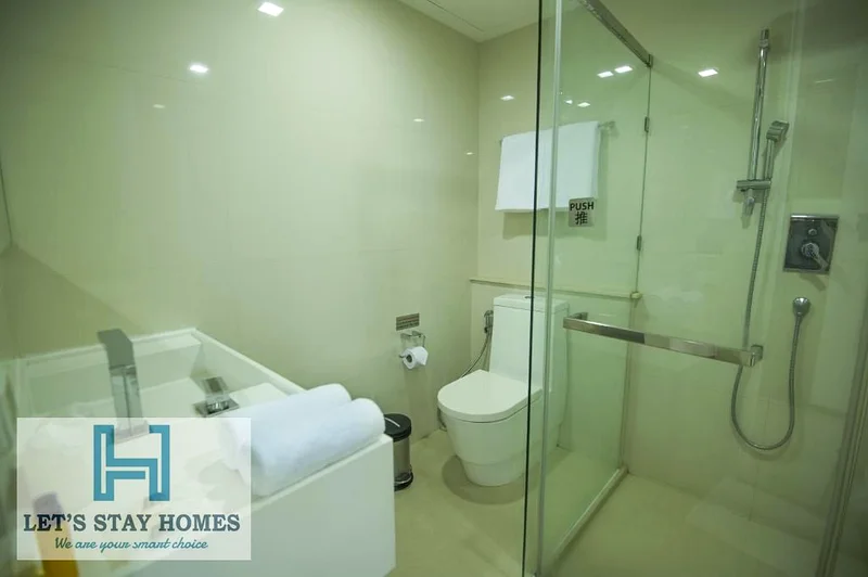 Indulge without overspending | Free parking | Pool and gym access | Near metro | Secure stay63169924780162114